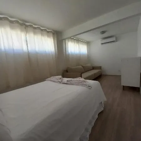 Suite Privativa Na Barra Da Tijuca Proxima A Praia